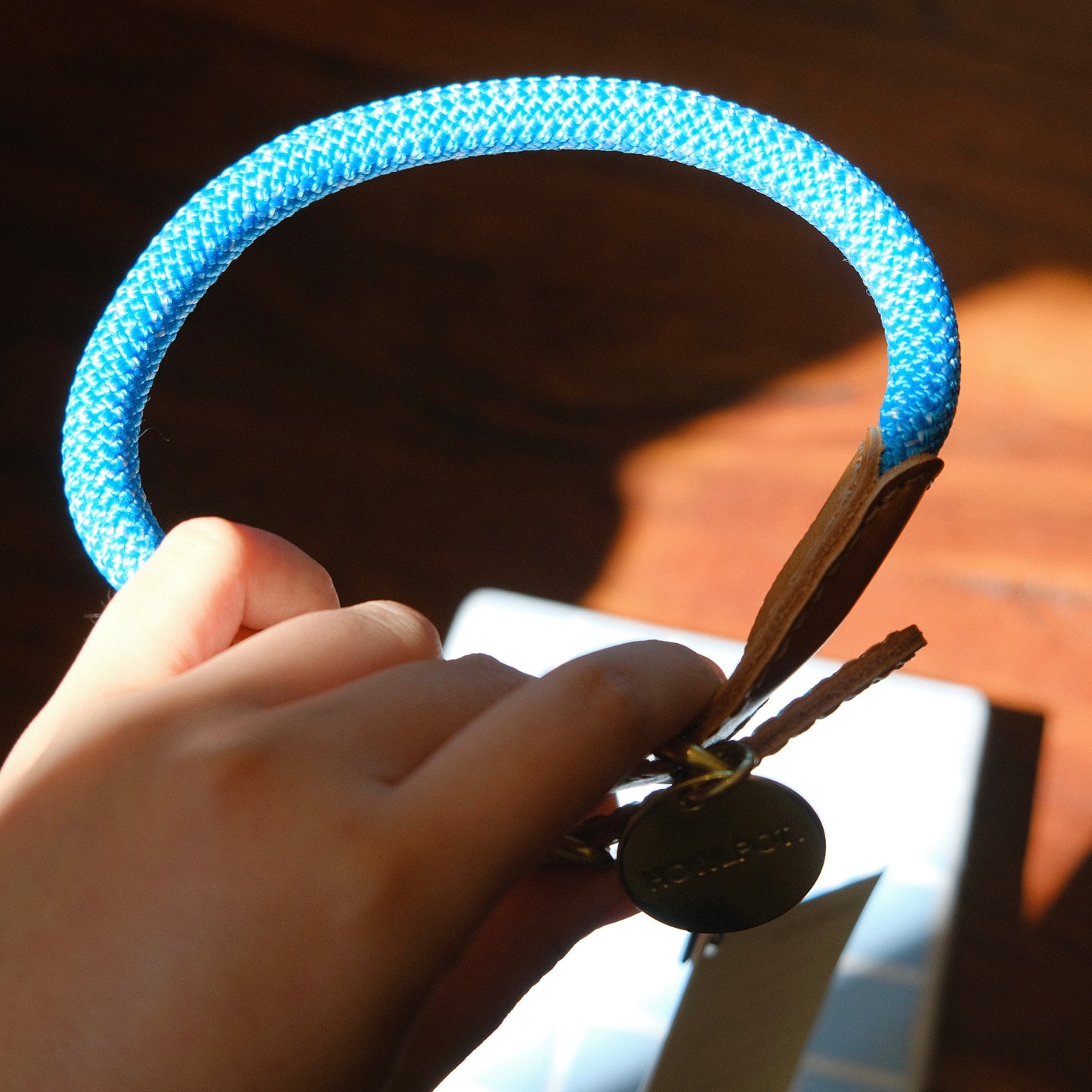 WE ARE TIGHT COLLAR | Bondi Blue