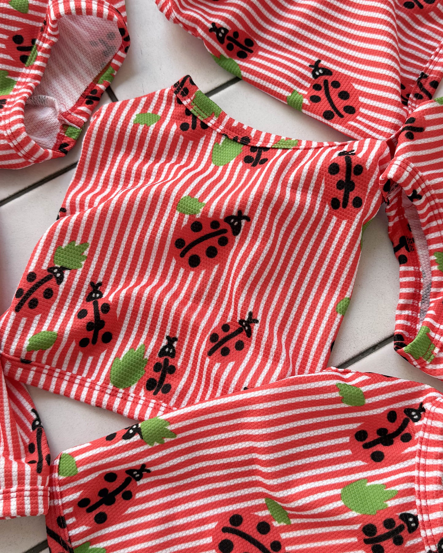 Côte à Côte - LADYBUG SUMMER SHIELD RUNNING TEE
