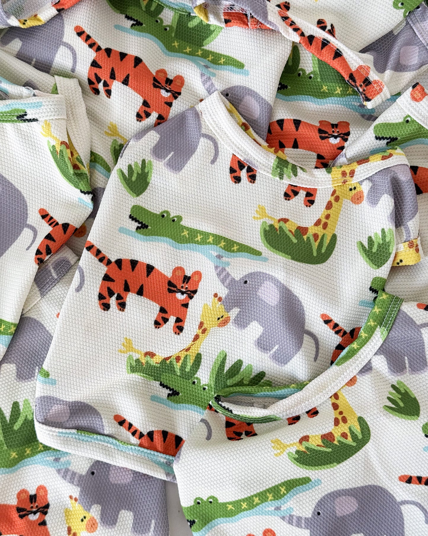 Côte à Côte - JUNGLE SUMMER SHIELD RUNNING TEE